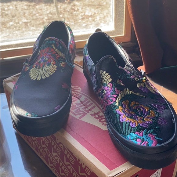 chinese new year vans